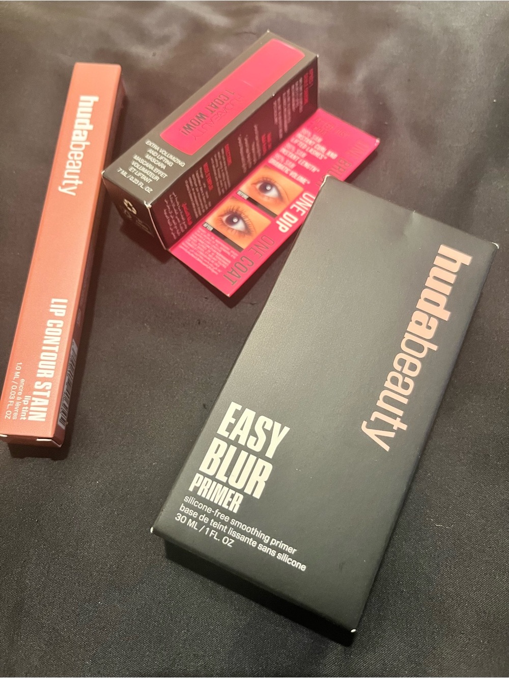 HUDA BEAUTY Easy Blur Primer, 1 Coat Wow Mascara And Lip Contour Lip Stain